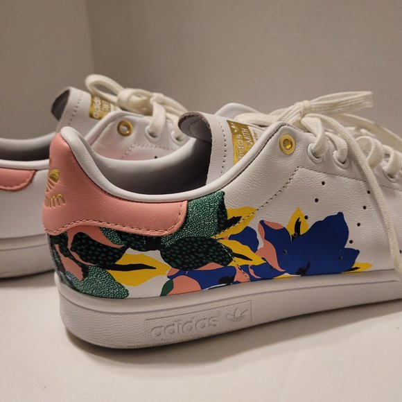 Adidas Stan Smith Sneaker White/Pink/Green/Blue/Yellow Lace up Closure Size 10 - Picture 3 of 13